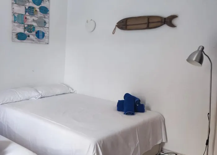 Nueva 81 Menyber Ferienhaus Nerja